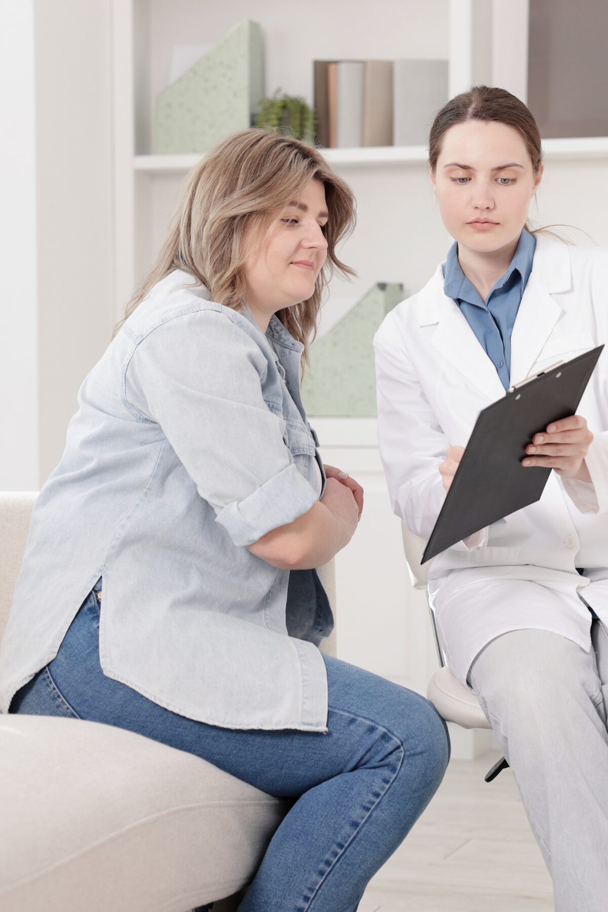 Social media management for weight loss clinics by Dolly Social